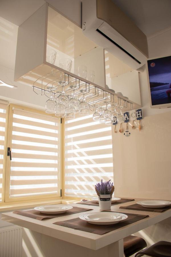 Yzza Apartament Năvodari Esterno foto