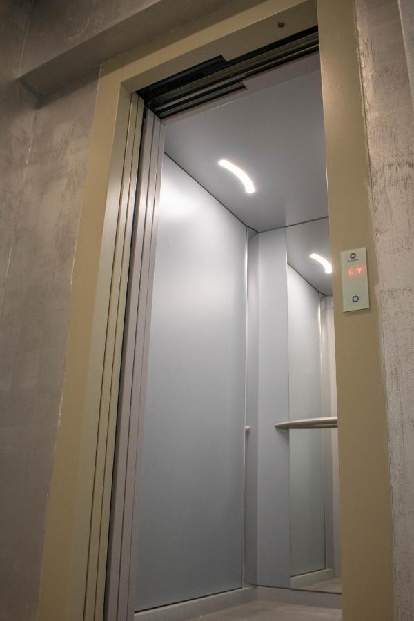 Yzza Apartament Năvodari Esterno foto